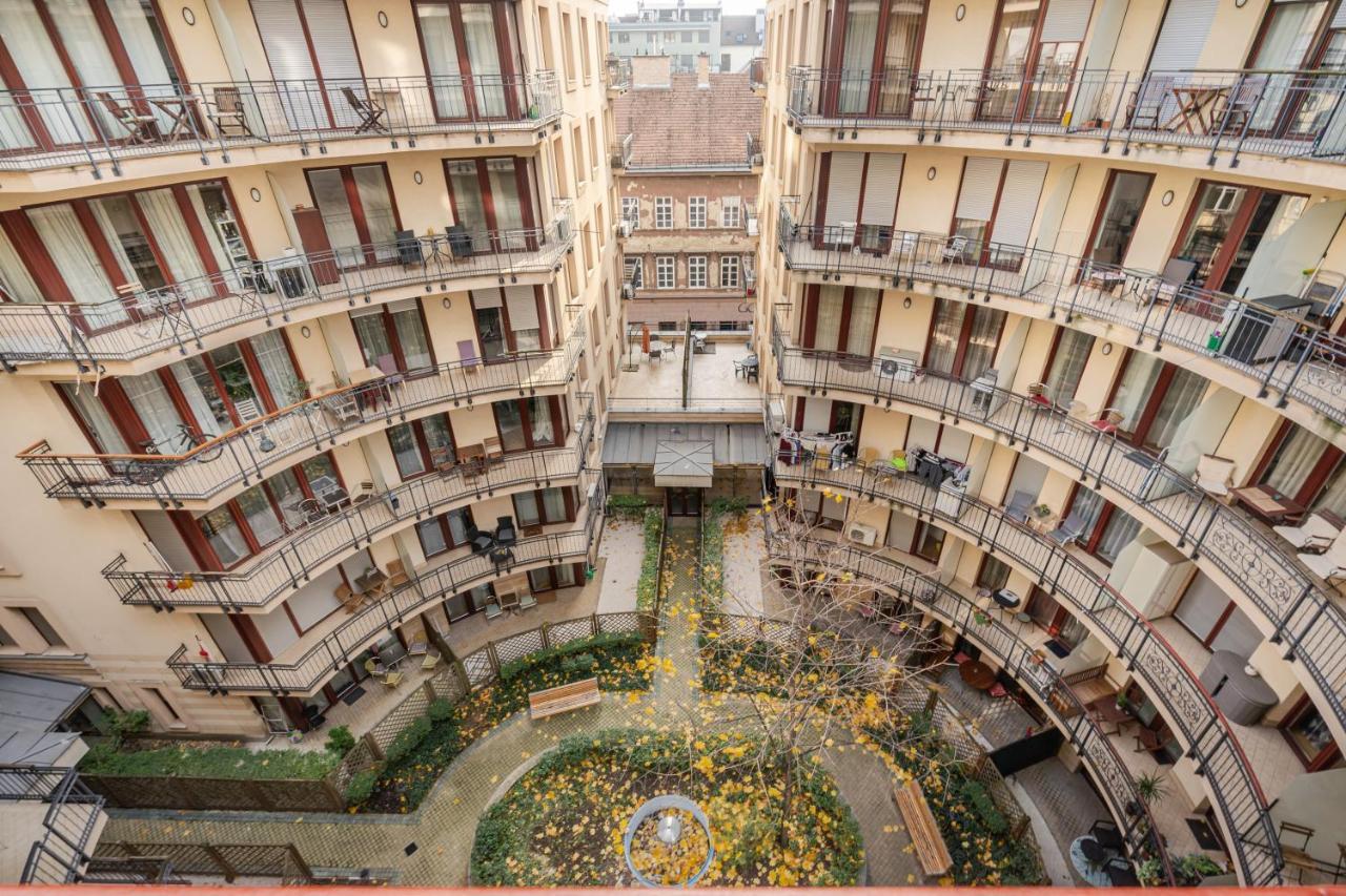 Urban Jungle Oasis King With Free Parking Διαμέρισμα Βουδαπέστη Εξωτερικό φωτογραφία